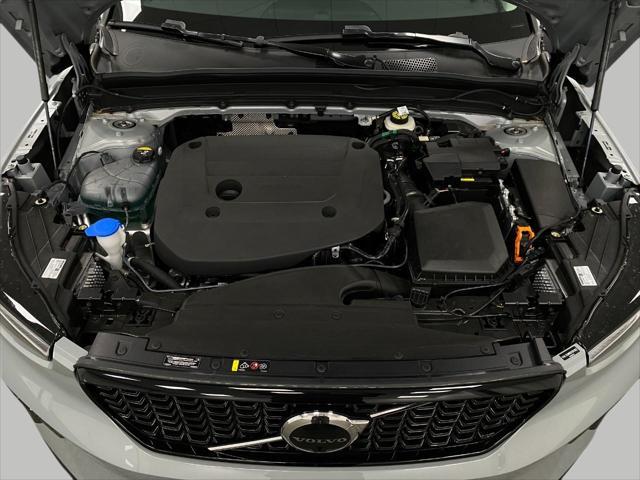 new 2025 Volvo XC40 car, priced at $54,533