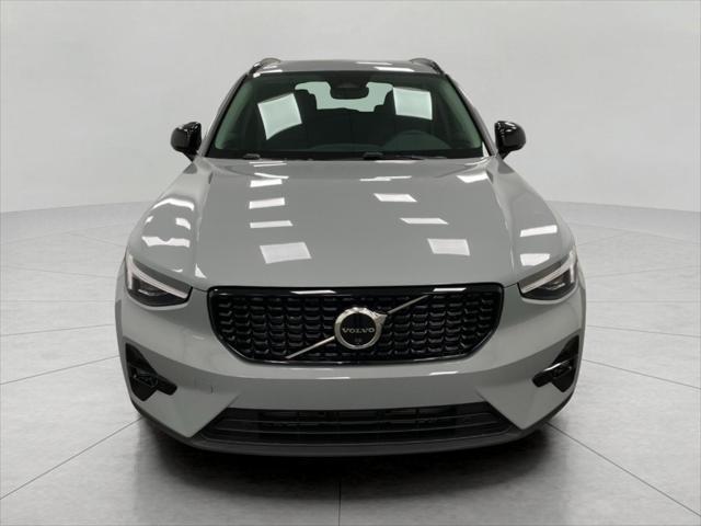 new 2025 Volvo XC40 car, priced at $54,533