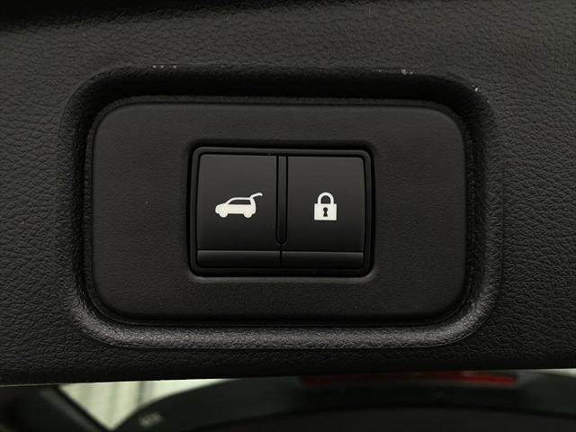 new 2025 Nissan Pathfinder car, priced at $45,491
