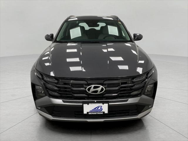 new 2025 Hyundai Tucson car, priced at $32,541