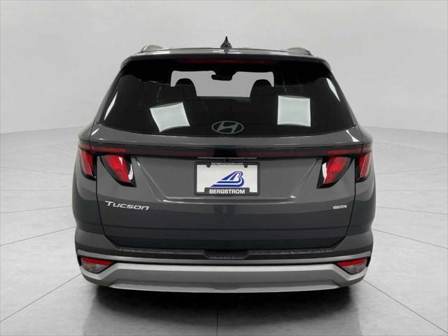 new 2025 Hyundai Tucson car, priced at $32,541