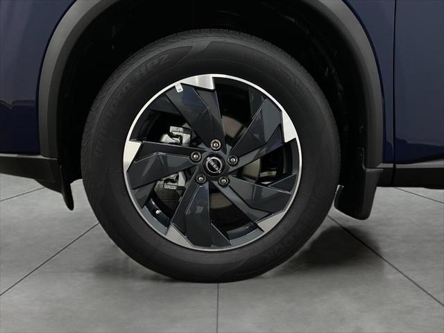 new 2025 Nissan Rogue car, priced at $32,085