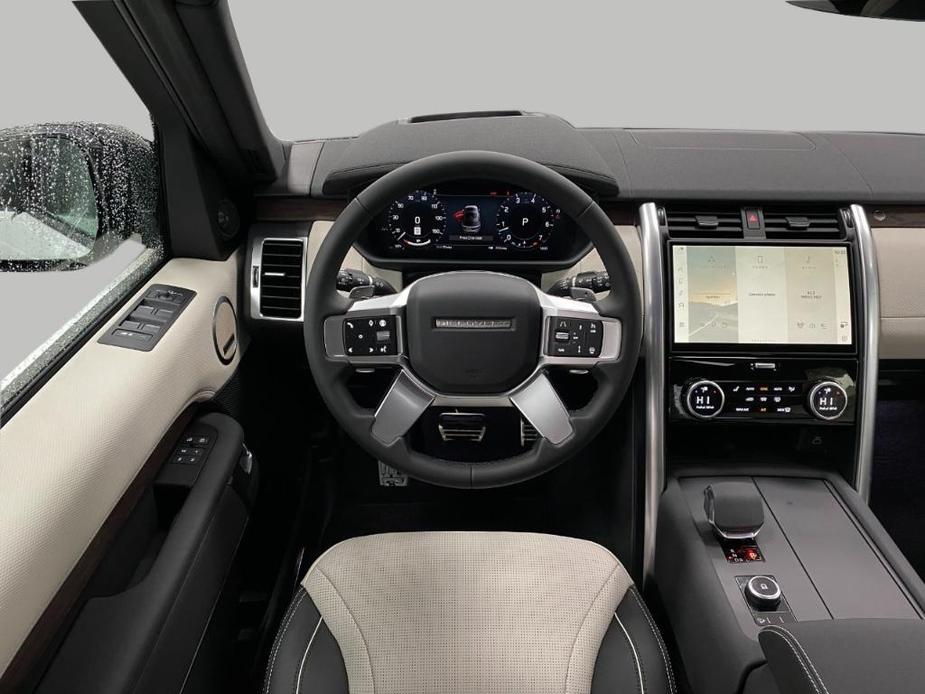 new 2024 Land Rover Discovery car, priced at $83,648