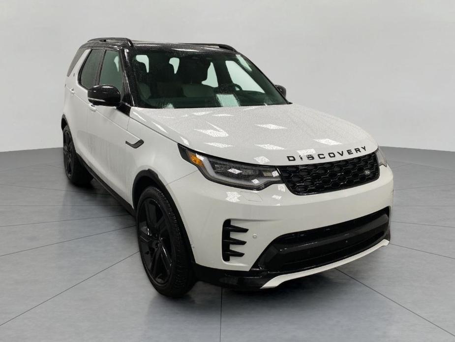 new 2024 Land Rover Discovery car, priced at $83,648