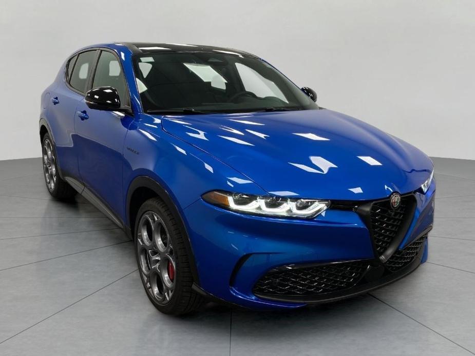 new 2024 Alfa Romeo Tonale car, priced at $52,592