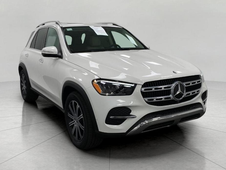 new 2025 Mercedes-Benz GLE 350 car, priced at $67,135