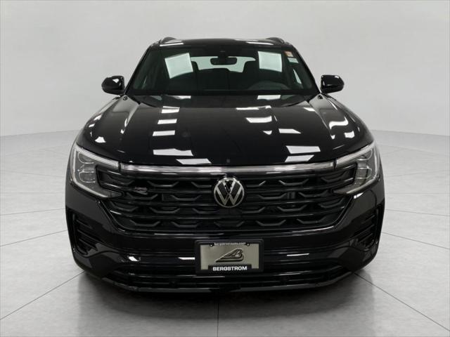 new 2025 Volkswagen Atlas Cross Sport car, priced at $49,681