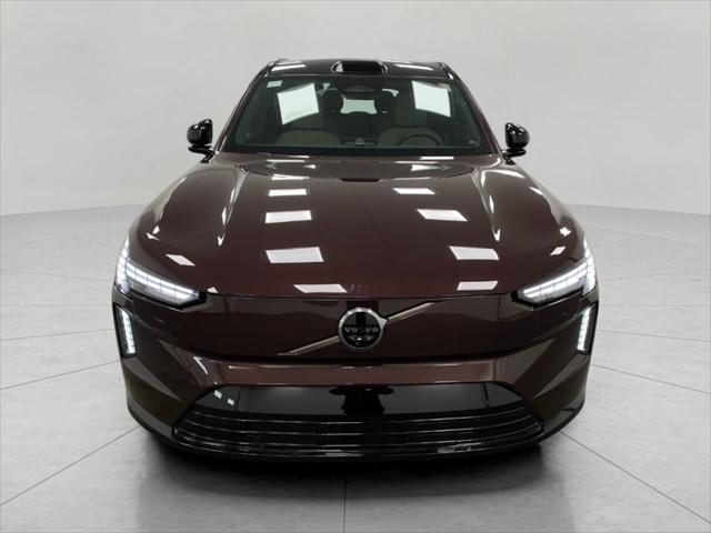 new 2025 Volvo EX90 car, priced at $95,140