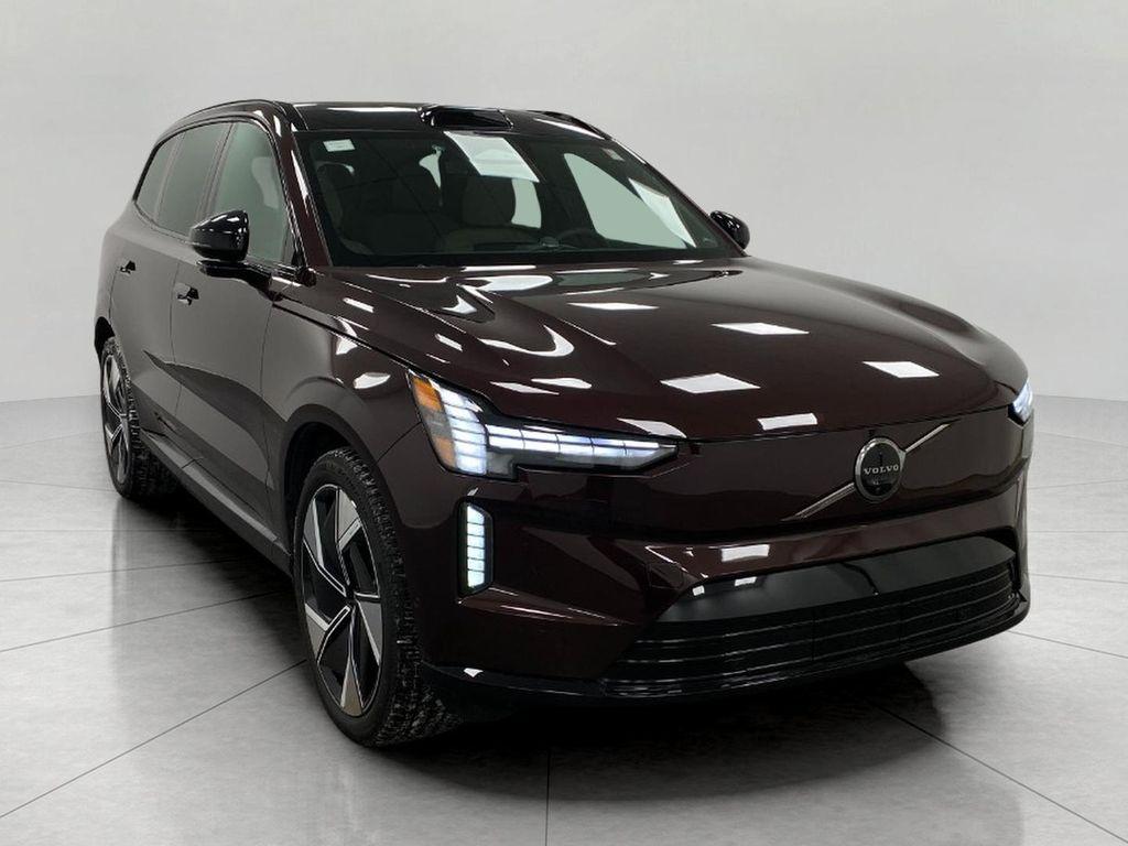 new 2025 Volvo EX90 car, priced at $85,140