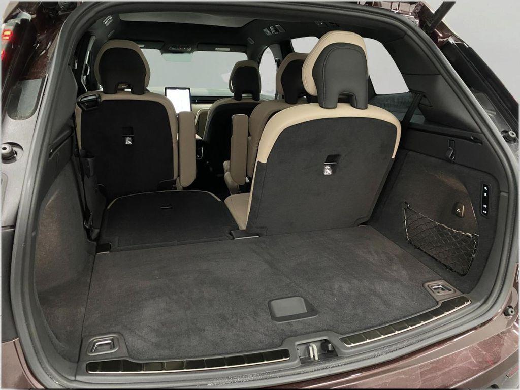 new 2025 Volvo EX90 car, priced at $85,140