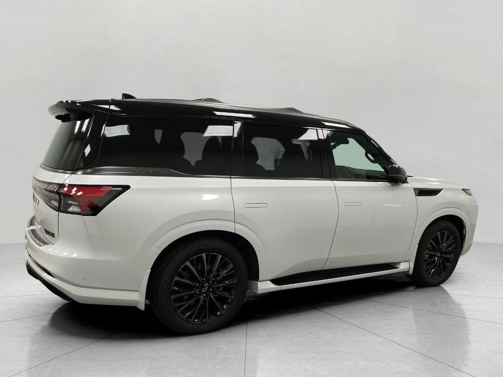 new 2026 INFINITI QX80 car, priced at $118,980