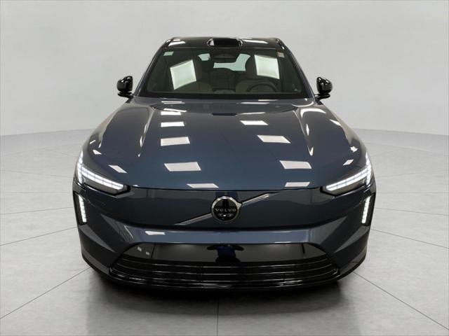 new 2025 Volvo EX90 car, priced at $86,155
