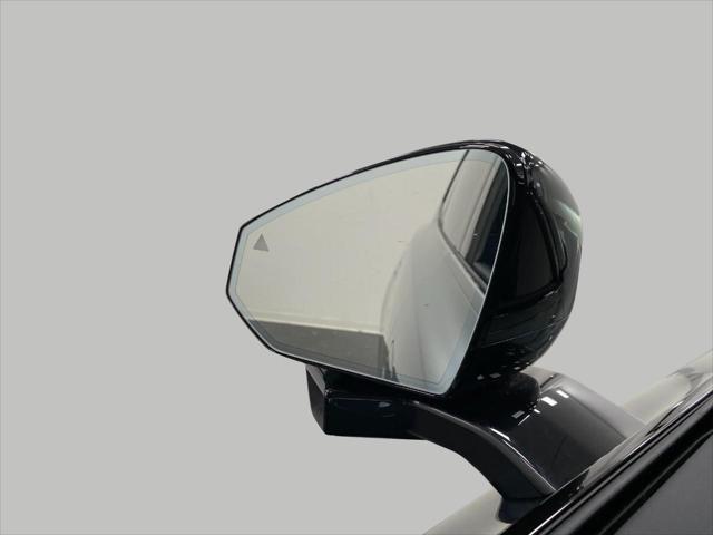 new 2025 Volvo EX90 car, priced at $86,155