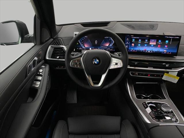 new 2025 BMW X7 car, priced at $94,600