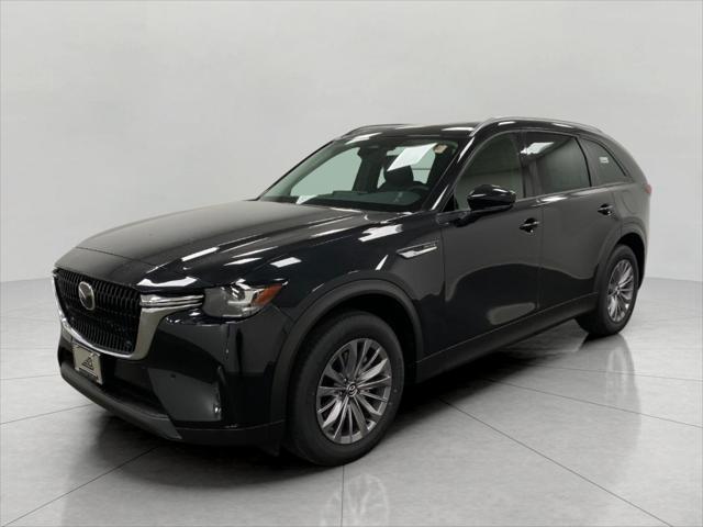 new 2025 Mazda CX-90 car, priced at $41,981