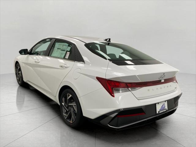 new 2025 Hyundai Elantra car, priced at $31,031
