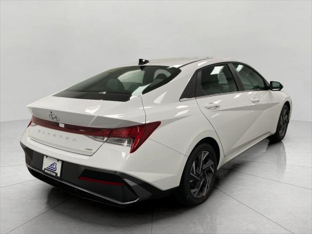 new 2025 Hyundai Elantra car, priced at $31,031