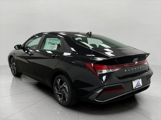new 2025 Hyundai Elantra car, priced at $24,061
