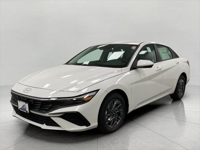 new 2025 Hyundai ELANTRA HEV car, priced at $26,831