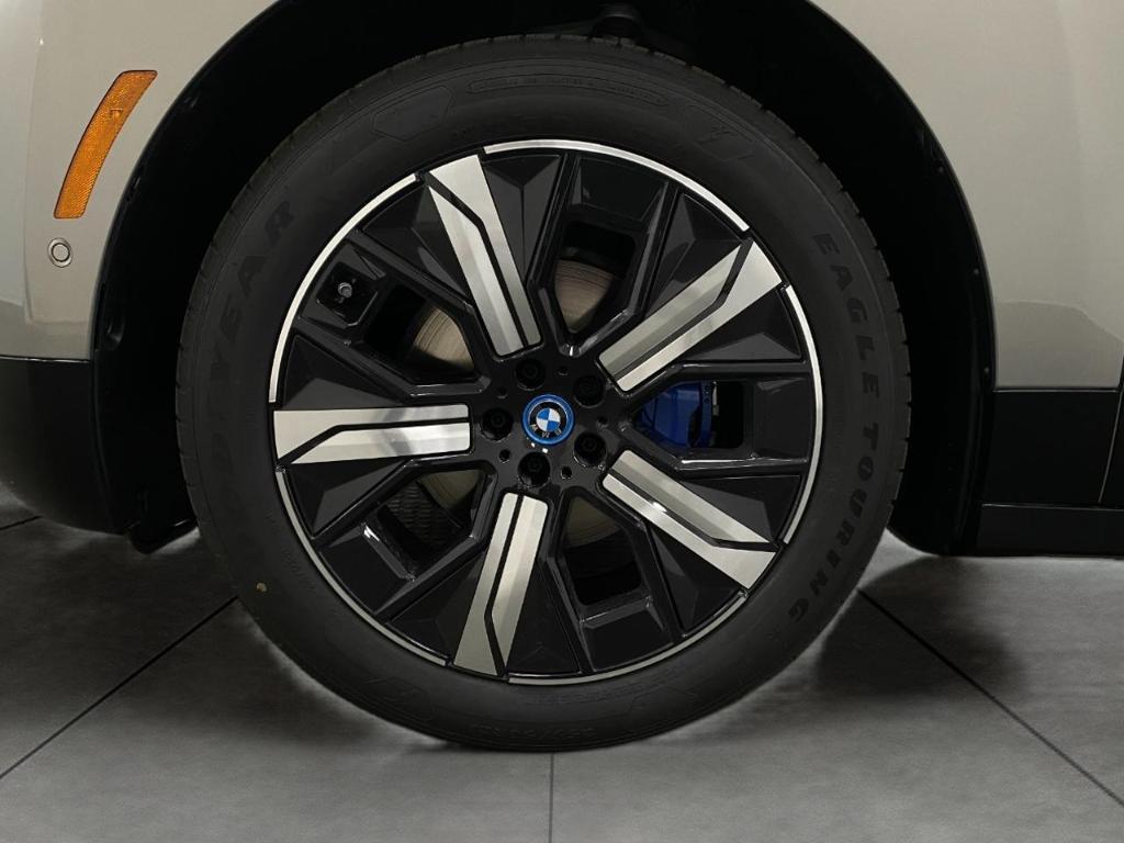 new 2025 BMW iX car, priced at $99,895