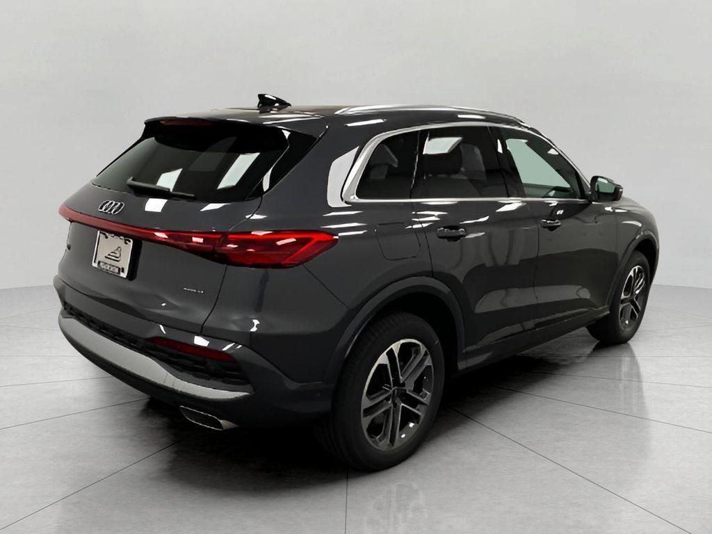 new 2025 Audi Q5 car, priced at $55,772