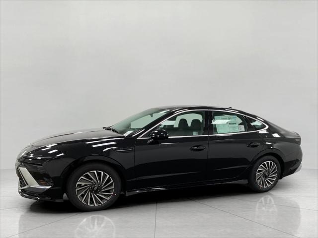 new 2025 Hyundai Sonata Hybrid car, priced at $37,911