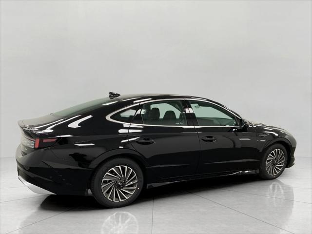 new 2025 Hyundai Sonata Hybrid car, priced at $37,911