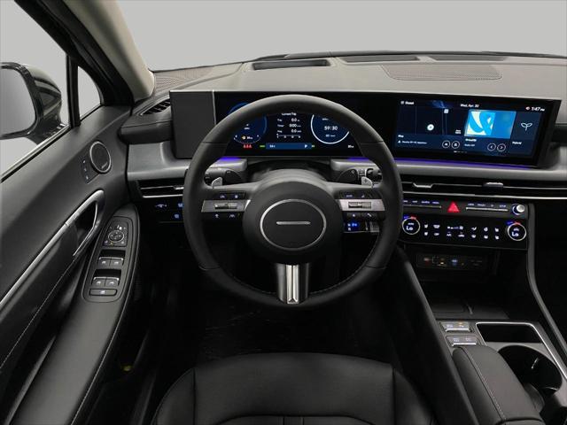 new 2025 Hyundai Sonata Hybrid car, priced at $37,911