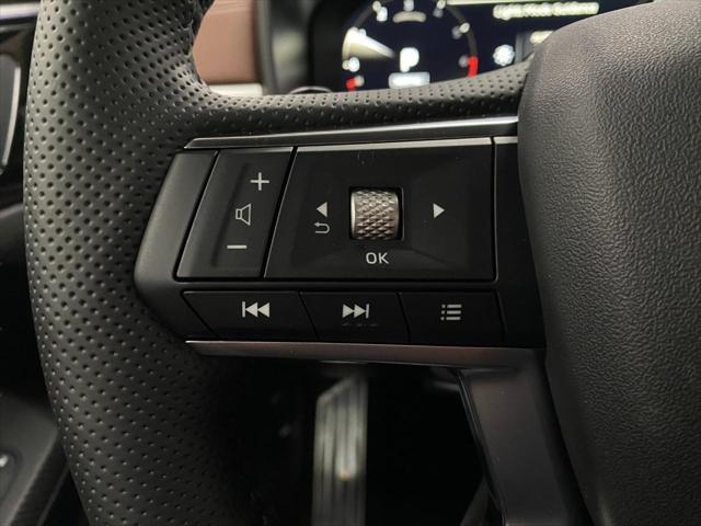 new 2025 Mitsubishi Outlander car, priced at $44,931