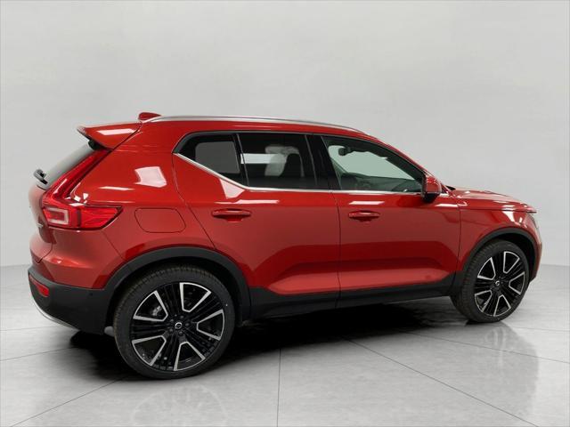 new 2025 Volvo XC40 car, priced at $55,083