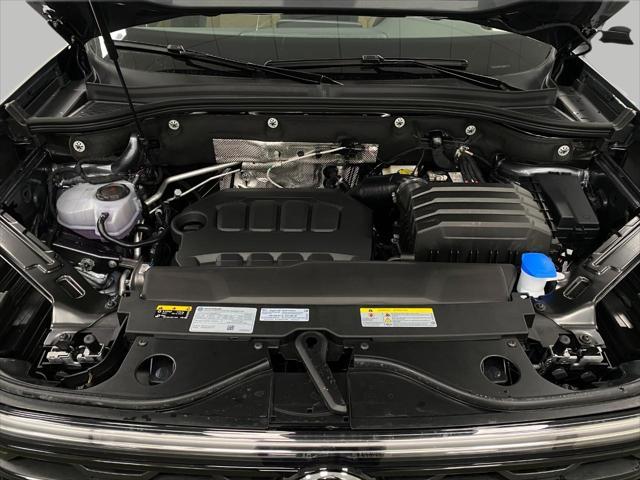 new 2025 Volkswagen Atlas Cross Sport car, priced at $45,054