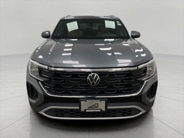 new 2025 Volkswagen Atlas Cross Sport car, priced at $45,054