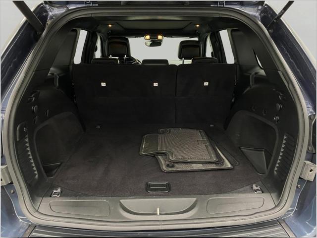 used 2020 Jeep Grand Cherokee car, priced at $27,600