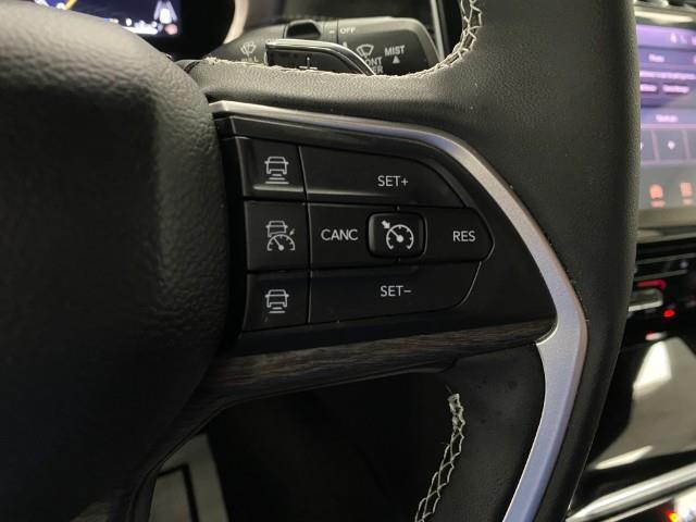 used 2025 Jeep Grand Cherokee car, priced at $43,344