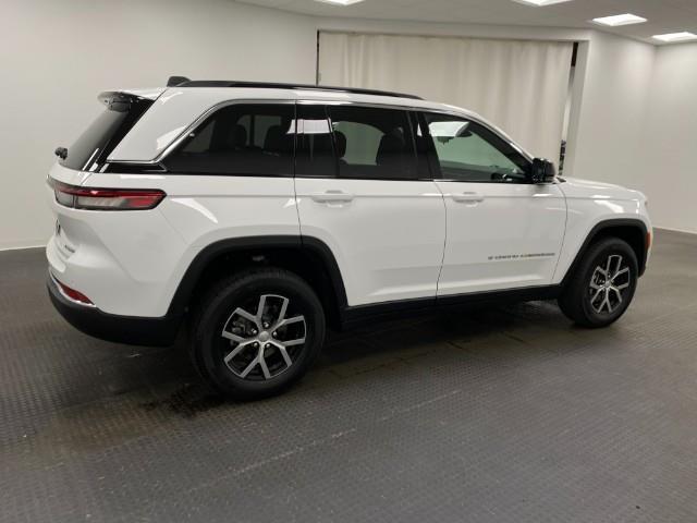 used 2025 Jeep Grand Cherokee car, priced at $43,344