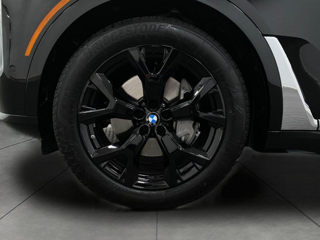 used 2025 BMW X7 car, priced at $82,742