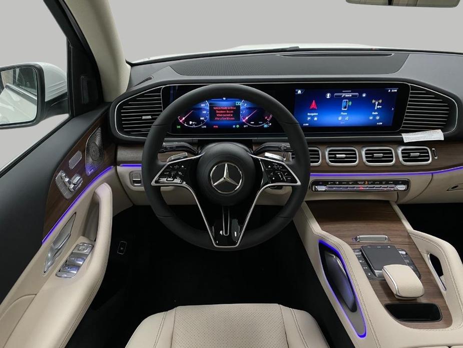 new 2024 Mercedes-Benz GLE 450 car, priced at $75,715