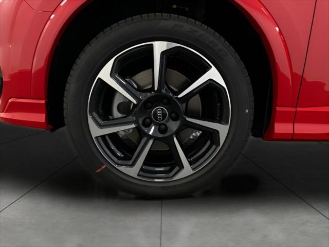 new 2025 Audi Q3 car, priced at $47,922