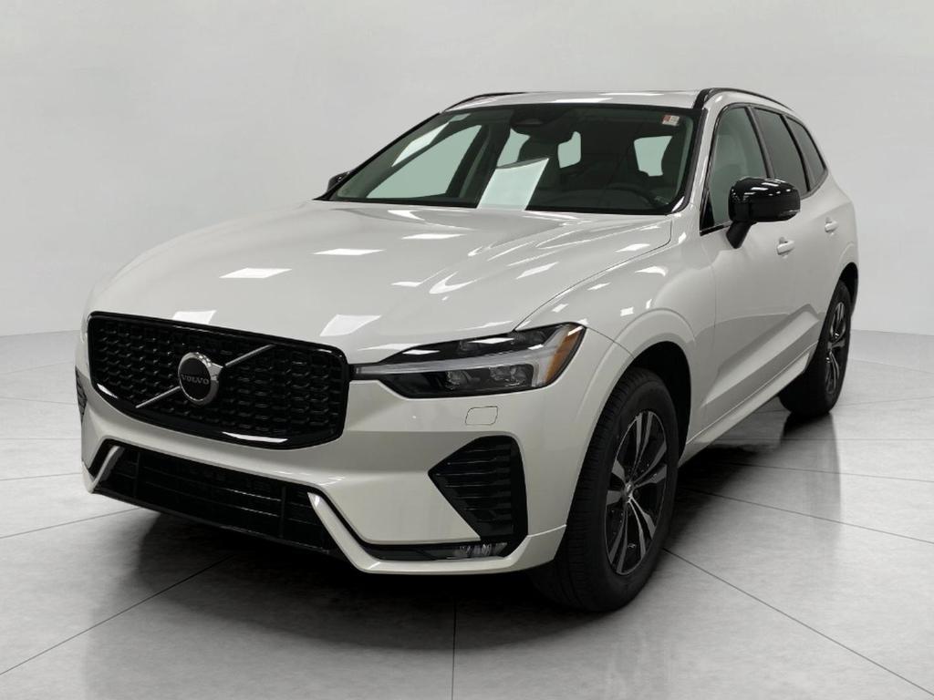 new 2025 Volvo XC60 car, priced at $49,095