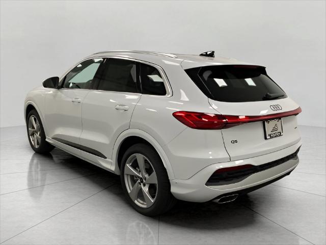 new 2025 Audi Q5 car, priced at $63,751