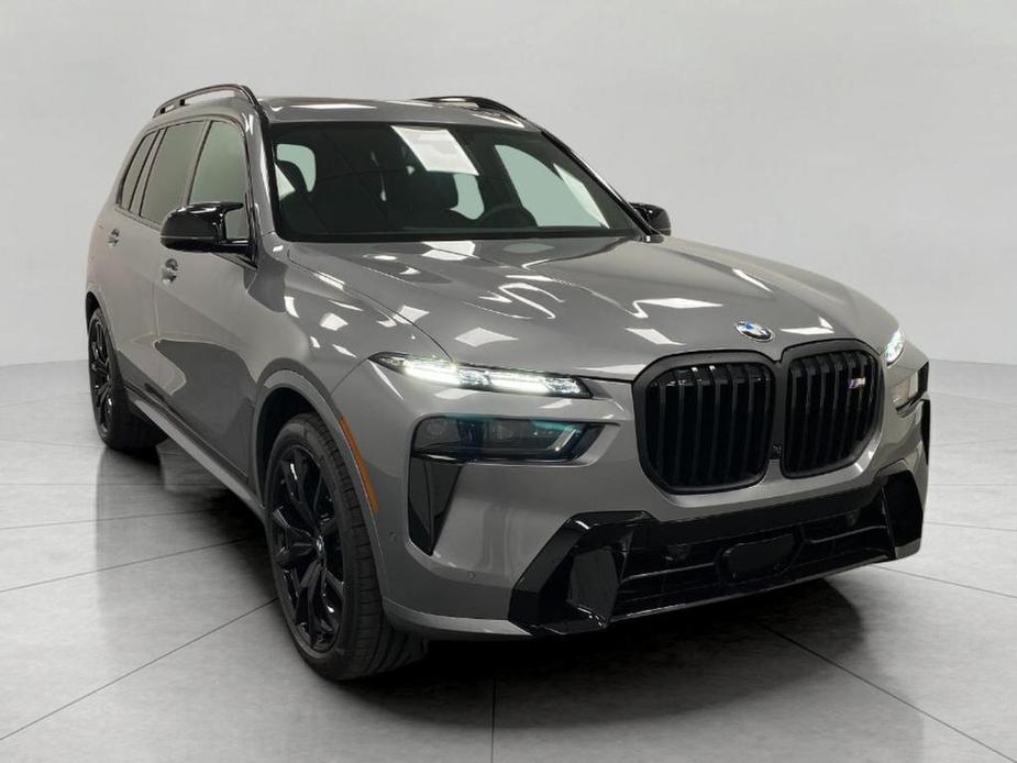 new 2025 BMW X7 car, priced at $127,505