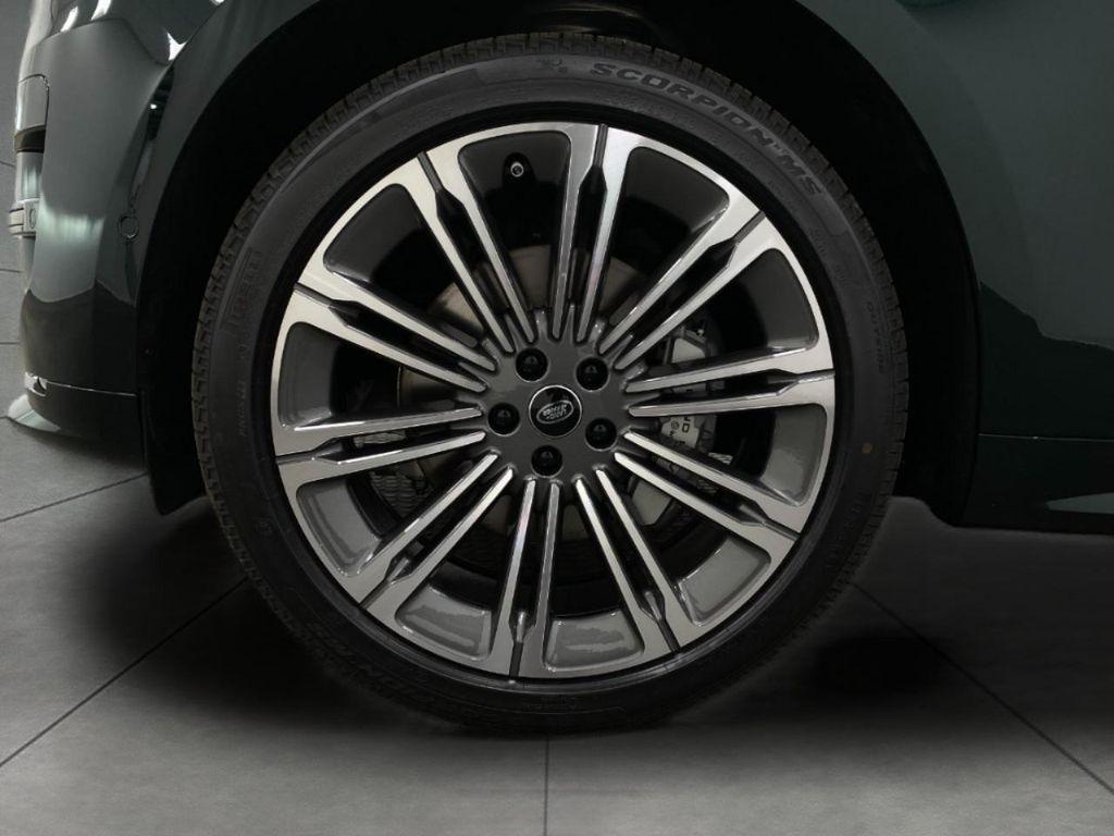 new 2025 Land Rover Range Rover Sport car, priced at $116,270