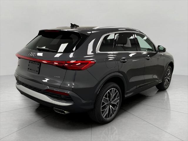 new 2025 Audi Q5 car, priced at $59,441