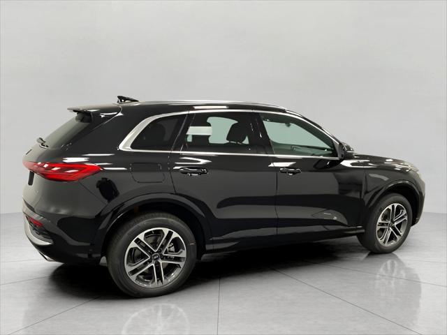 new 2025 Audi Q5 car, priced at $58,431
