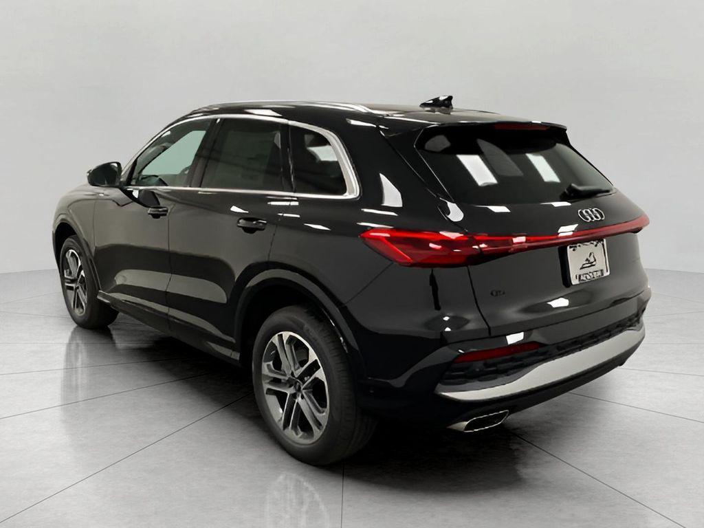 new 2025 Audi Q5 car, priced at $57,184