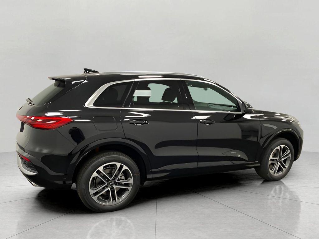 new 2025 Audi Q5 car, priced at $57,184