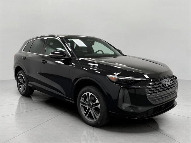 new 2025 Audi Q5 car, priced at $58,931