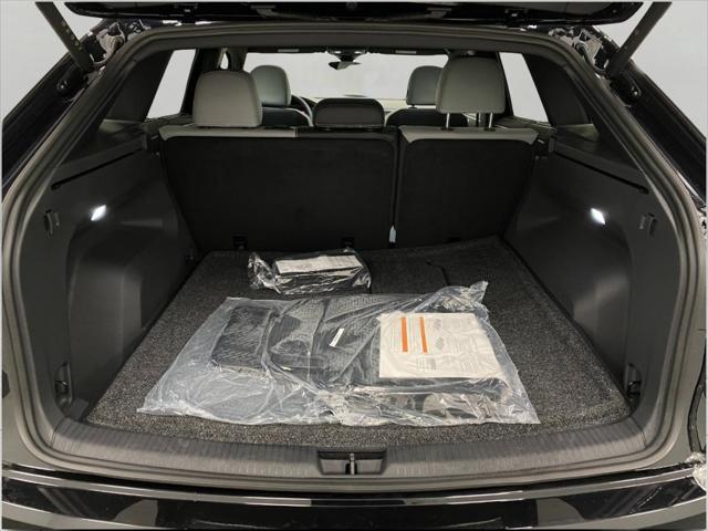 new 2025 Volkswagen Atlas Cross Sport car, priced at $49,434