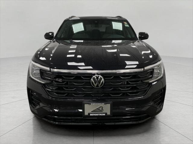 new 2025 Volkswagen Atlas Cross Sport car, priced at $49,434
