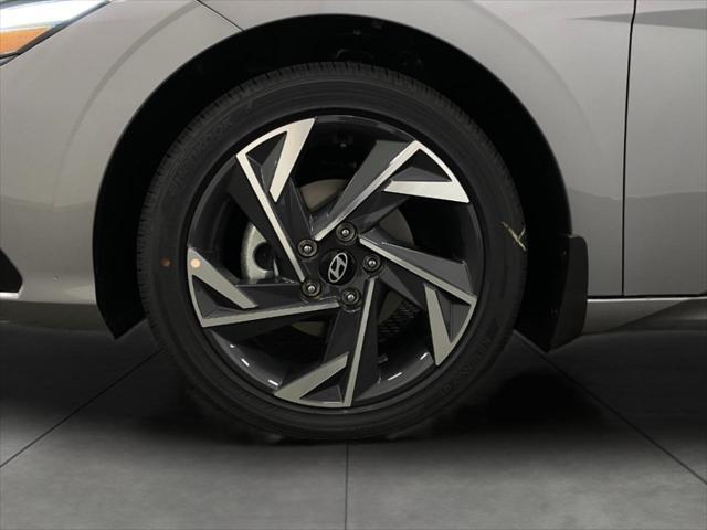 new 2025 Hyundai Elantra car, priced at $26,381